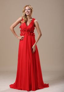 Column V-neck Brush Train Flowers Red Senior Prom Dress