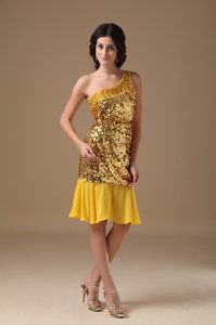 Sexy one Shoulder Sequins Chiffon Gold Dress for Prom Queen