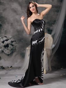 Modern Zebra Print Brush Train White and Black Dress for Prom