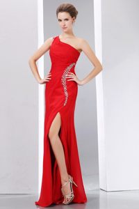 Graceful one Shoulder Beaded Red Prom Evening Dress in Kent