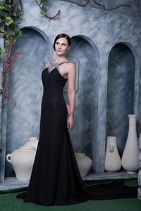 New Style Scoop Neck Watteau Train Black Backless Prom Dress