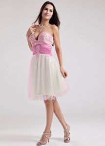 Beading Sweetheart A-Line Organza Knee-length Prom Dress in Multi-color