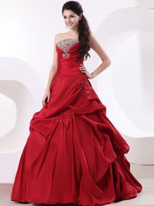 Stylish Red Sleeveless Dresses for 15 Beading and Ruching with Ruffles