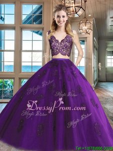 V-neck Sleeveless Zipper Quinceanera Gown Purple Tulle