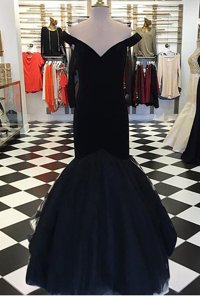 Deluxe Black Mermaid Off The Shoulder Short Sleeves Elastic Woven Satin Floor Length Zipper Ruching Evening Dress