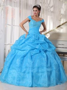 Blue Off Shoulder Quinces Dresses with Pick ups and Beading