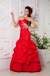 Custom Made Taffeta Pick Ups Appliqued Red Prom formal Dress