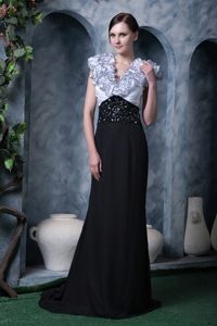 New Ruffled V-neck Prom Dress Sweep Train for Aparecida de Goianiade