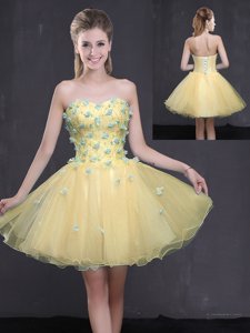 Light Yellow Lace Up Sweetheart Appliques Organza Sleeveless