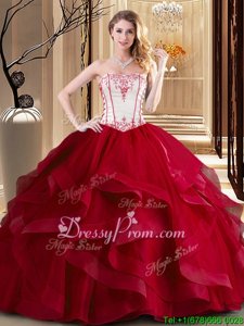Superior Ball Gowns Quince Ball Gowns White And Red Strapless Tulle Sleeveless Floor Length Lace Up